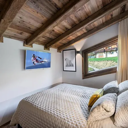 Paradis - Chalets Pour 10 Personnes 004 Chalet Megeve